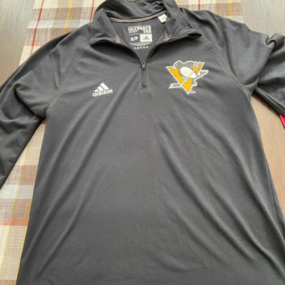 Adidas Pittsburgh Penguin pullover